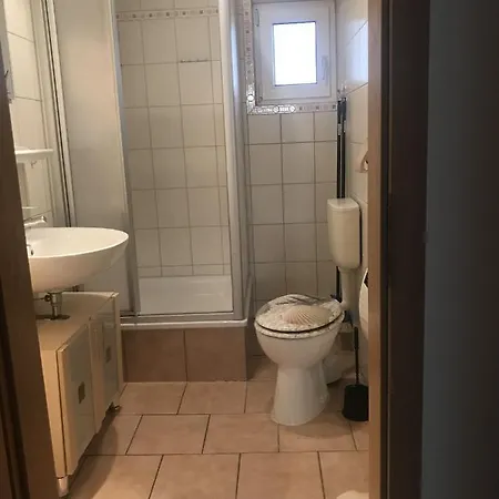 Gemuetliche Am Suedperd In *